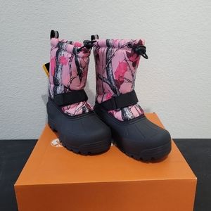 Northside Pink Camo Snow Boot Girl's  size 13